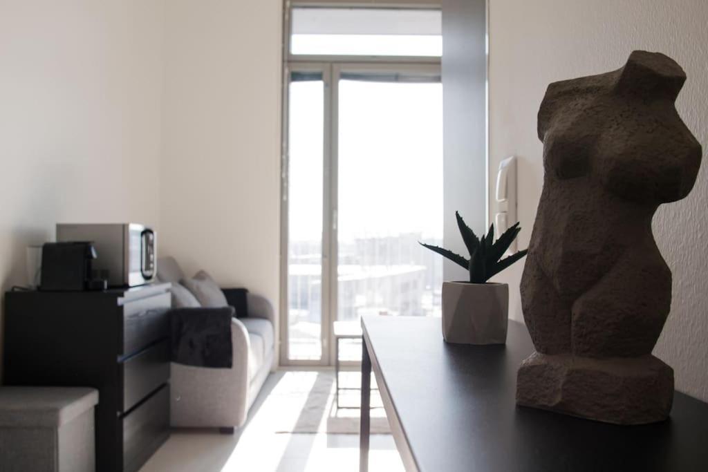 Apartamento Cozy Penthouse Loft - Near The Airport Vantaa Exterior foto