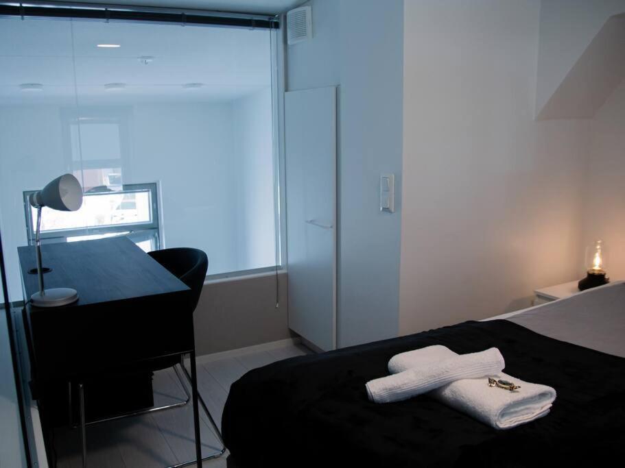 Apartamento Cozy Penthouse Loft - Near The Airport Vantaa Exterior foto