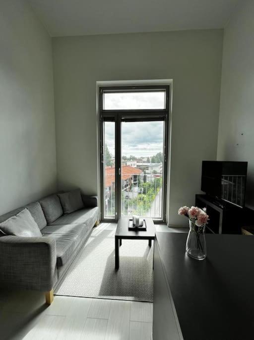 Apartamento Cozy Penthouse Loft - Near The Airport Vantaa Exterior foto
